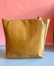Load image into Gallery viewer, Vintage 60s Vinyl large Rose Tapestry tote Purse