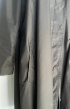 Load image into Gallery viewer, Black Vintage 60s Swing Raincoat. S M