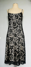 Load image into Gallery viewer, Vintage classic lace midi dress - size S M