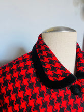 Load image into Gallery viewer, Vintage 80s french collar red & black checker blazer - S M
