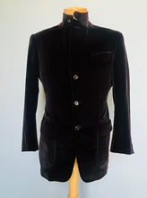 Load image into Gallery viewer, Tom Ford Mens Brown Velvet blazer sz 48R