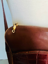 Load image into Gallery viewer, Vintage Brown Leather mini unisex messanger bag