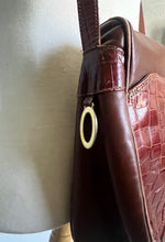 Load image into Gallery viewer, Vintage Brown Leather mini unisex messanger bag