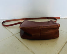 Load image into Gallery viewer, Vintage Brown Leather mini unisex messanger bag