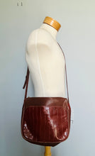 Load image into Gallery viewer, Vintage Brown Leather mini unisex messanger bag