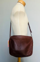 Load image into Gallery viewer, Vintage Brown Leather mini unisex messanger bag