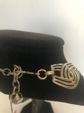 Load image into Gallery viewer, Vintage 60s Art Deco costume necklace