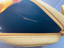 Load image into Gallery viewer, Vintage 90s Gold Leather Cross body purse