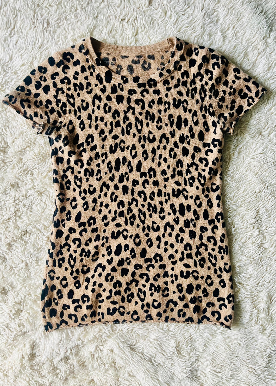 Knit cashmere cheetah sweater  S - M