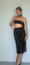 Load image into Gallery viewer, Custom reworked victorian goth chocker necklace/headpiece
