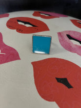 Load image into Gallery viewer, Vintage 60s 70s turquoise blue enamel adjustable ring
