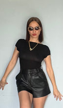 Load image into Gallery viewer, Vintage 90s cougar link chain necklace
