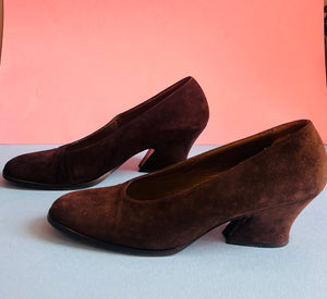 Vintage 80s Yves Saint Laurent brown suede leather kitten heels 7 US