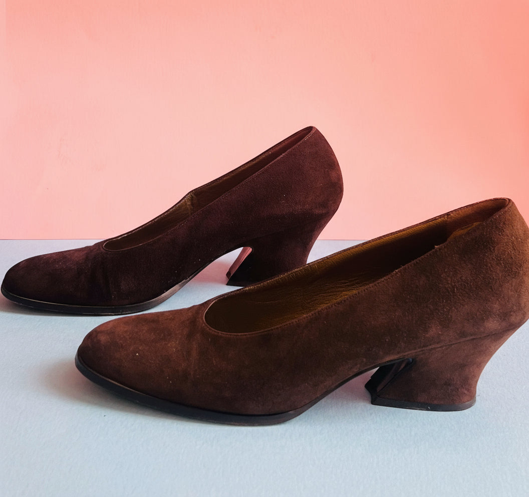 Vintage 80s Yves Saint Laurent brown suede leather kitten heels 7 US