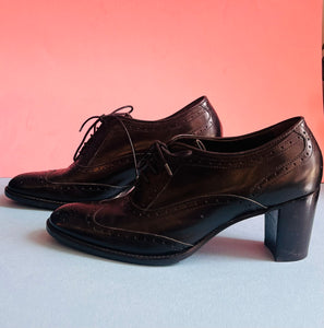 Designer Italian black leather oxford stack heels size 8 US 39 Euro