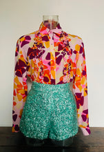 Load image into Gallery viewer, Rare 70s vintage Psychedelic ruffled bls - XS - Petite
