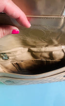 Load image into Gallery viewer, Vintage 80s Beige leather quilted purse

