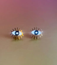 Load image into Gallery viewer, Elegant vintage enamel eye stud earrings
