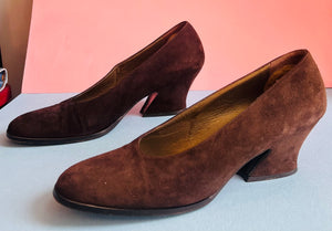 Vintage 80s Yves Saint Laurent brown suede leather kitten heels 7 US