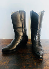 Load image into Gallery viewer, Vintage 70s black leather western heels. Size 7 Mens 8.5 womens
