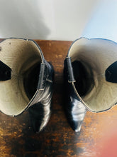 Load image into Gallery viewer, Vintage 70s black leather western heels. Size 7 Mens 8.5 womens
