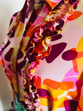 Load image into Gallery viewer, Rare 70s vintage Psychedelic ruffled bls - XS - Petite
