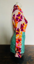 Load image into Gallery viewer, Rare 70s vintage Psychedelic ruffled bls - XS - Petite
