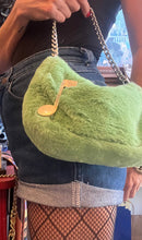 Load image into Gallery viewer, Vintage 70s gold music note Pin
