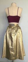 Load image into Gallery viewer, Handmade vintage high waist gold skirt  M
