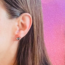 Load image into Gallery viewer, Elegant vintage enamel eye stud earrings
