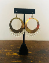 Load image into Gallery viewer, Vintage gold dangle earrings
