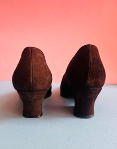 Vintage 80s Yves Saint Laurent brown suede leather kitten heels 7 US