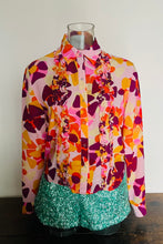 Load image into Gallery viewer, Rare 70s vintage Psychedelic ruffled bls - XS - Petite
