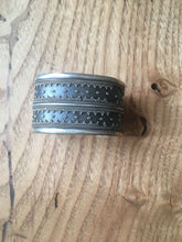 Load image into Gallery viewer, Vintage 40s silver handmade bracelet
