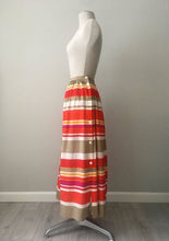Load image into Gallery viewer, Vintage 80s Nautica style Ellen Tracey cotton skirt   Small
