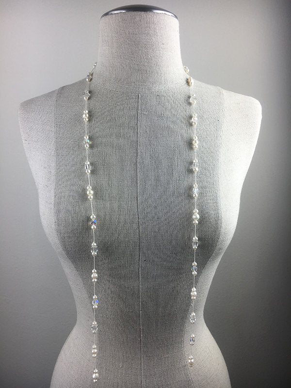 Vintage 70s Pearl tie necklace
