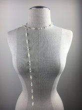 Load image into Gallery viewer, Vintage 70s Pearl tie necklace
