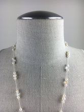Load image into Gallery viewer, Vintage 70s Pearl tie necklace
