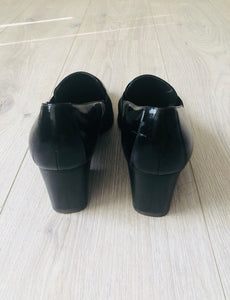 Vintage 80s Stuart Weitzman block heels size 7-7.5 us