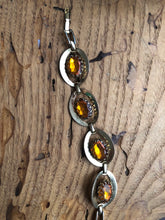 Load image into Gallery viewer, Vintage 60&#39;s Art Deco chunky crystal bracelet
