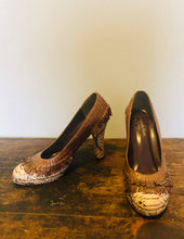 Load image into Gallery viewer, Vintage 90s snakeskin leather italian platform heels size 7.5 US
