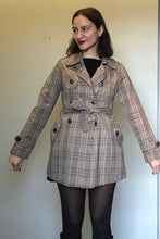 Load image into Gallery viewer, Vintage 90s brown plaid spy trench jacket Small
