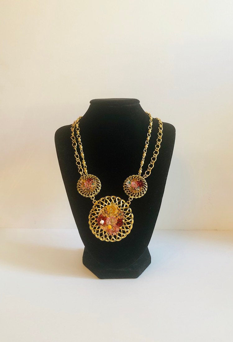 Stunning Vintage 60s Costume Flower Beaded Necklace