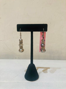 Vintage 90s handmade beaded drop earrings