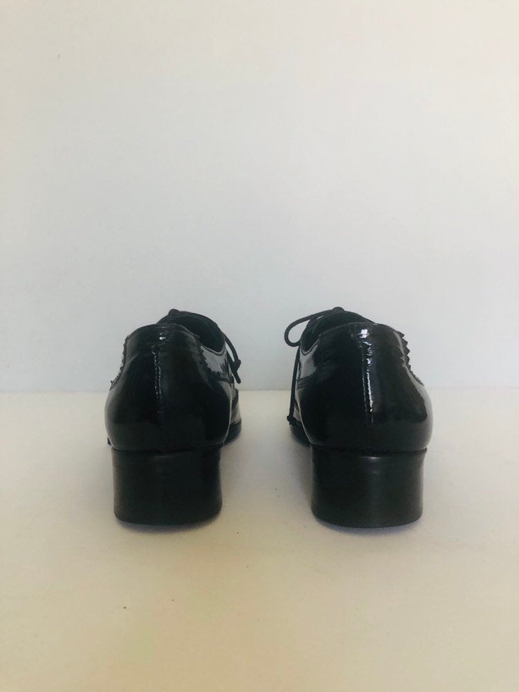 Vintage 80s patent leather oxford heels size 7 7.5 US