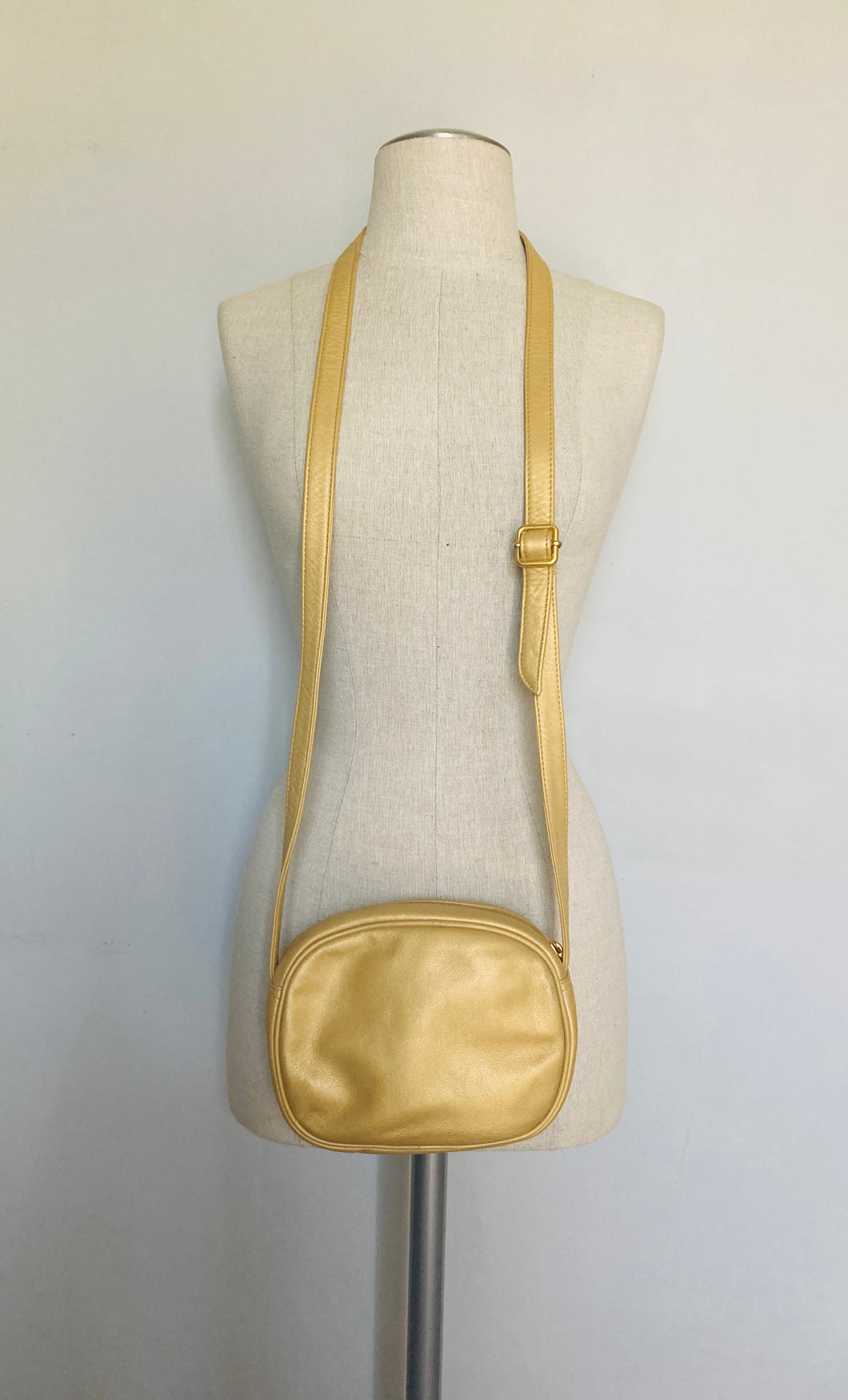 Vintage 90s Gold Leather Cross body purse